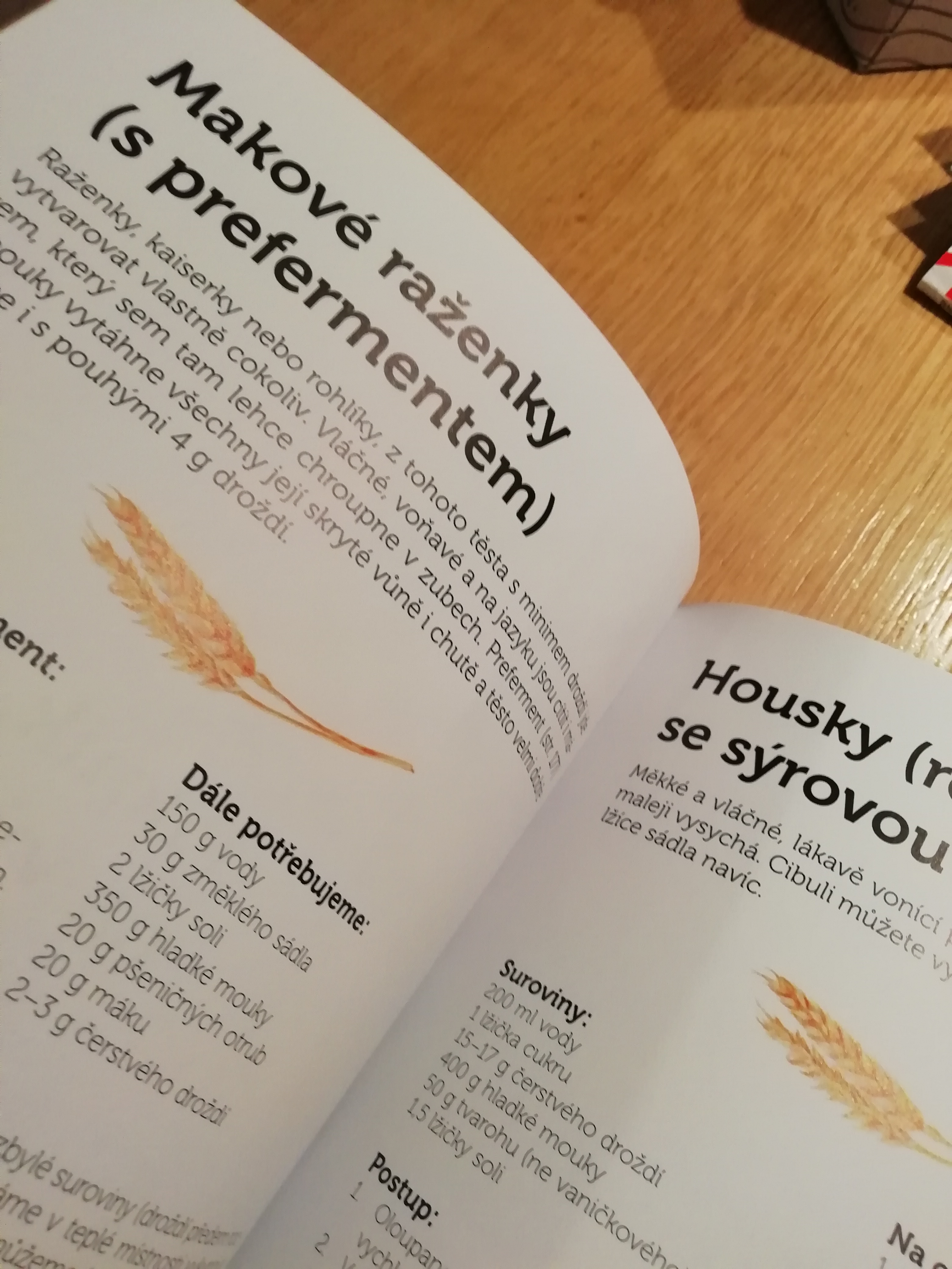 Hrátky s těstem - Iva Trhoňová